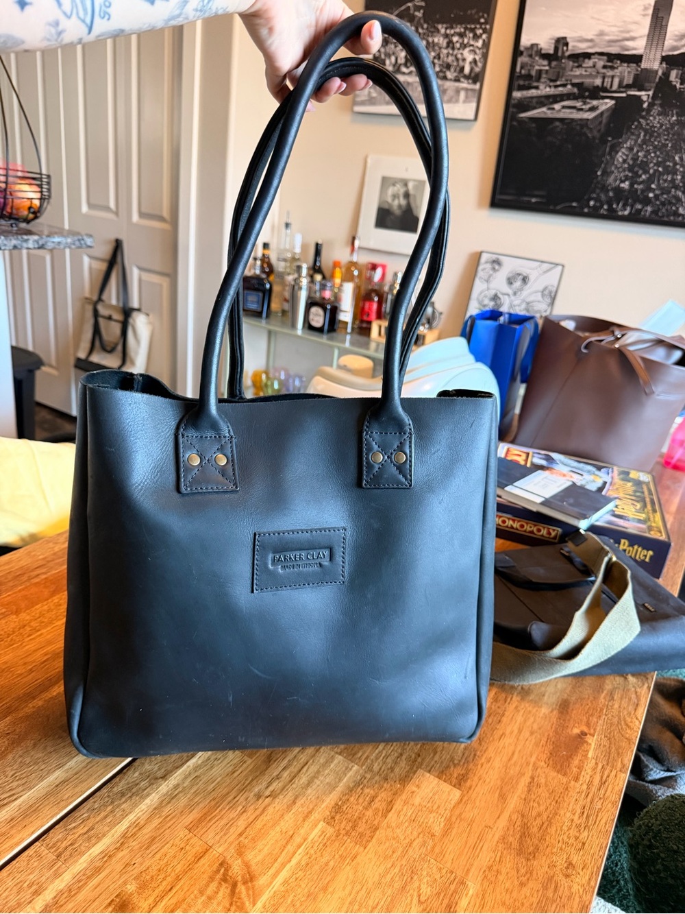 Merkato Signature Leather Tote — Black